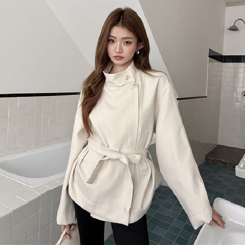 アウター スタンドカラー ショート丈 トレンチコート気質溢れる